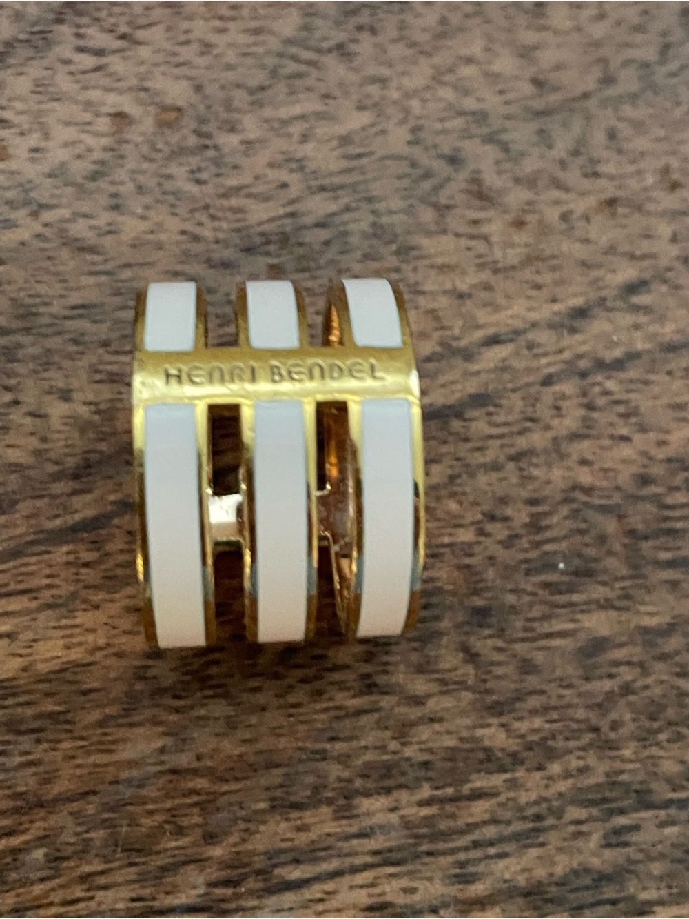 HENRI BENDEL Pink Enamel On Gold Tone Metal Ring Size 8 - Picture 6 of 8